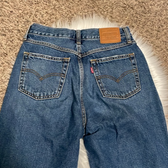 Levi’s 80’s Mom Jean - Picture 5 of 7